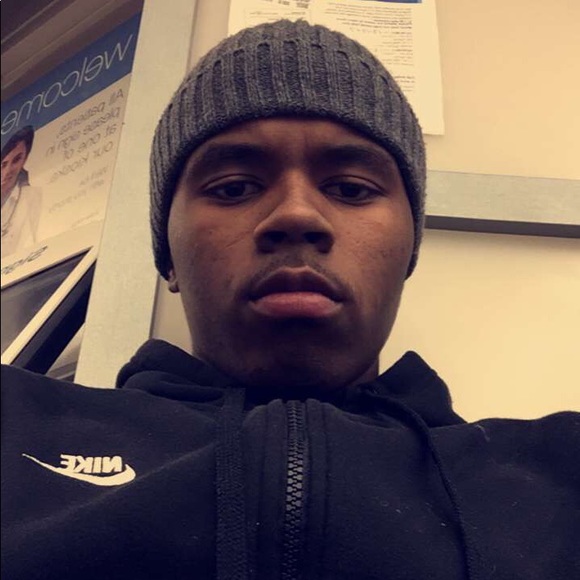 Meet your Posher, Corey - Picture 1 of 1